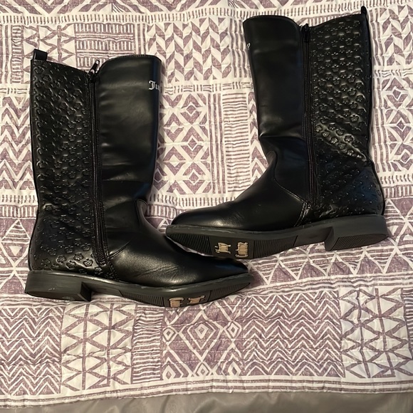 Juicy Couture boots - Picture 4 of 8